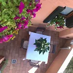 Casa Del Balcone Fiorito Apartamento Cormòns